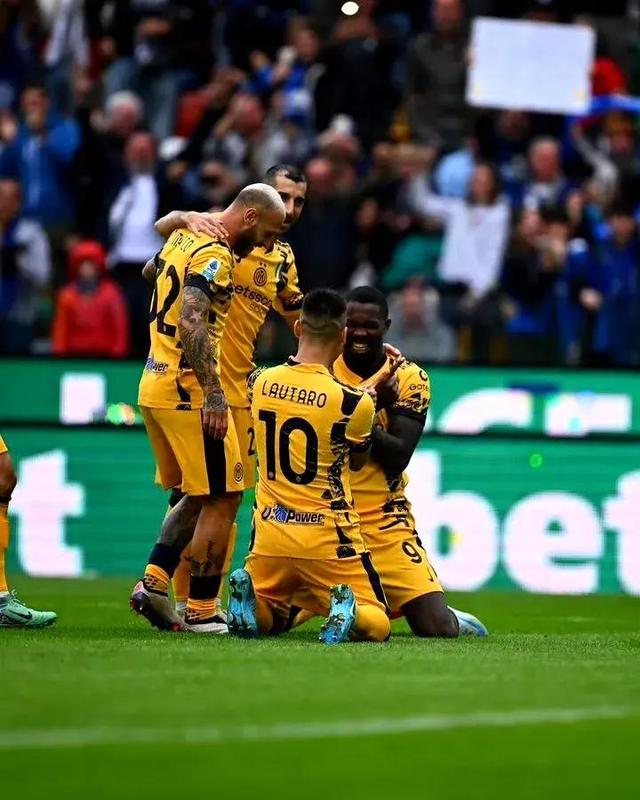 莱比锡红牛强势加拿大,弗拉霍维奇打破历史纪录 莱比锡红牛强势加拿大,弗拉霍维奇打破历史纪录